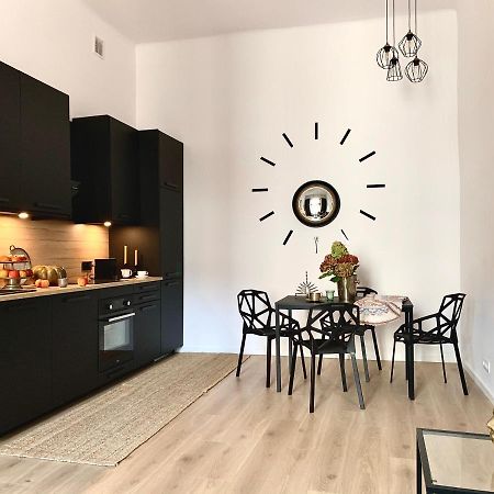 Black Velvet Apartment Красков Екстериор снимка
