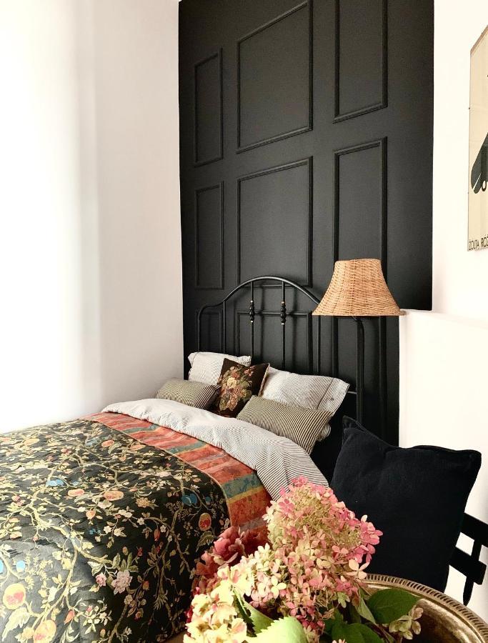 Black Velvet Apartment Красков Екстериор снимка
